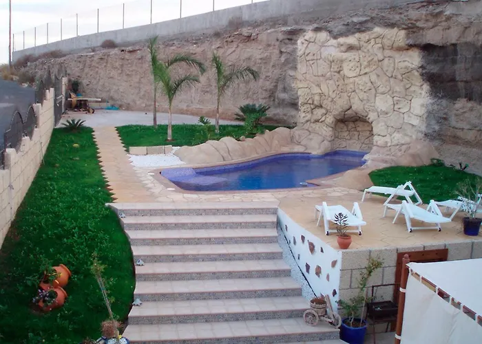 Tenerife سان ميغيل ذي أبونا